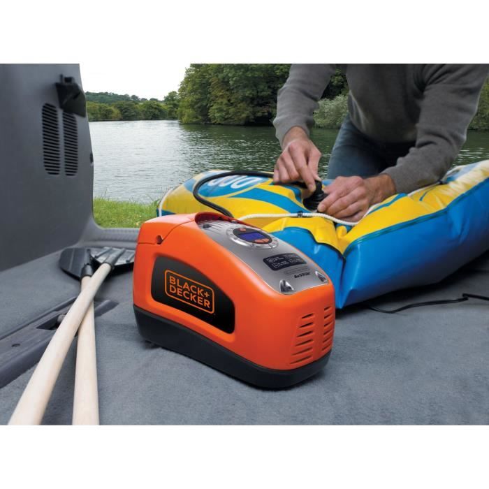 BLACK & DECKER Programmable compressor 12 V / 220V 11 bar