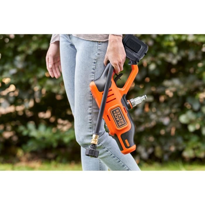 BLACK + DECKER BCPC18D1-QW 18 V LITHIUM Cordless 24 Bar Pressure Washer - 2 Ah