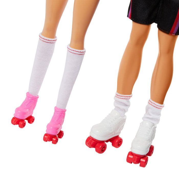 Barbie-Fashionistas-Dolls and accessories set roller skates HXK90
