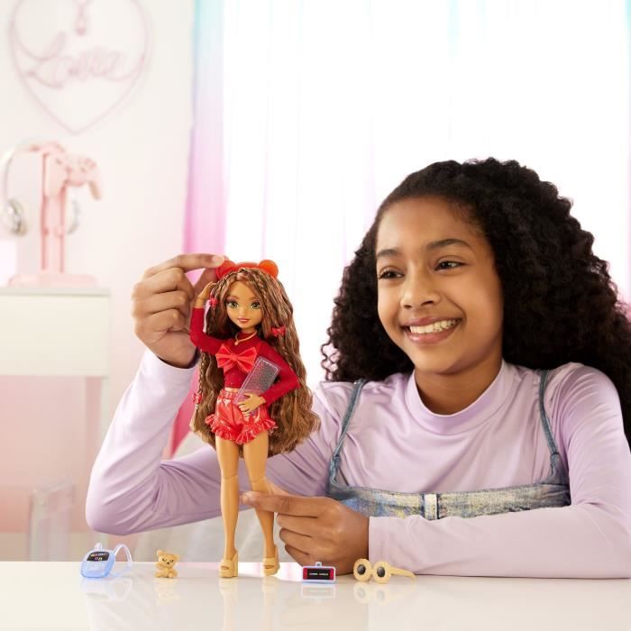 BARBIE Dream Team Teresa-Doll and Accessories - Barbie - HYC23