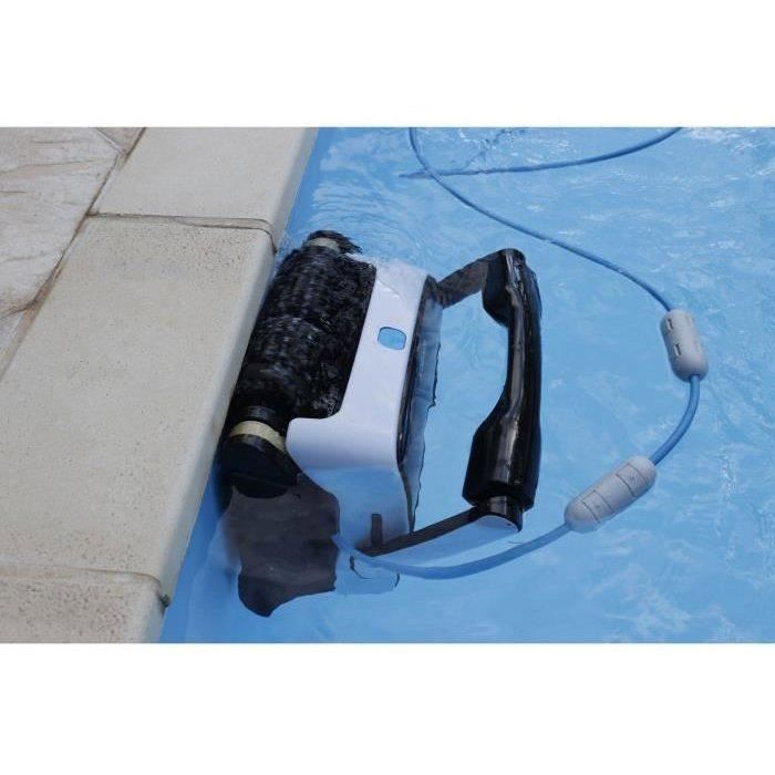 UBBINK Roboclean 3 pool cleaner