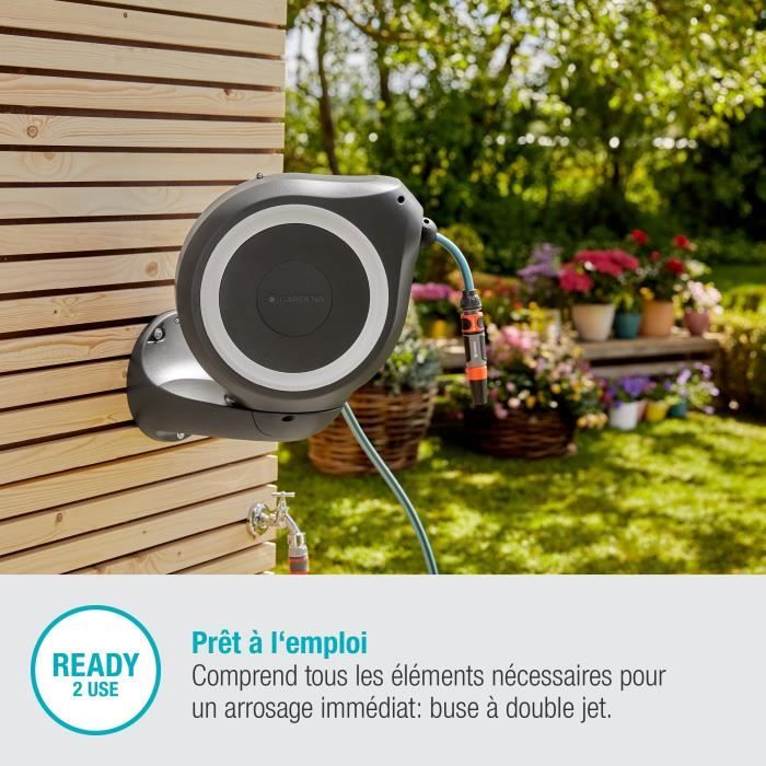 GARDENA RollUp S 15 m wall-mounted automatic hose reel