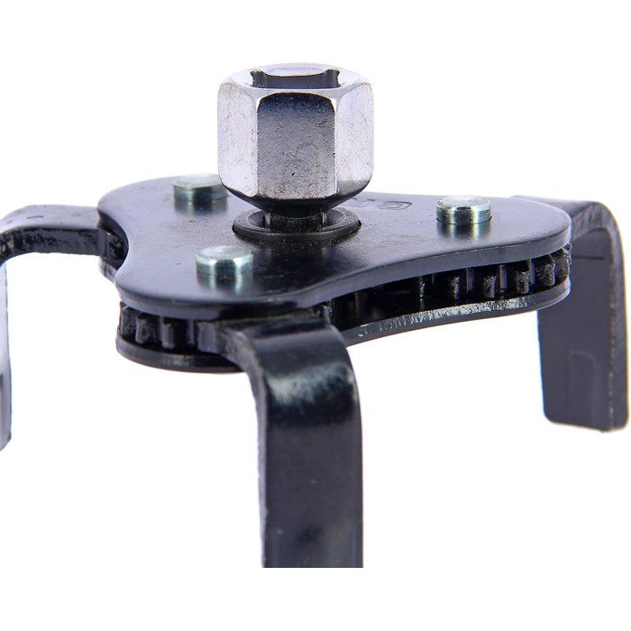 Claw key for oil filter