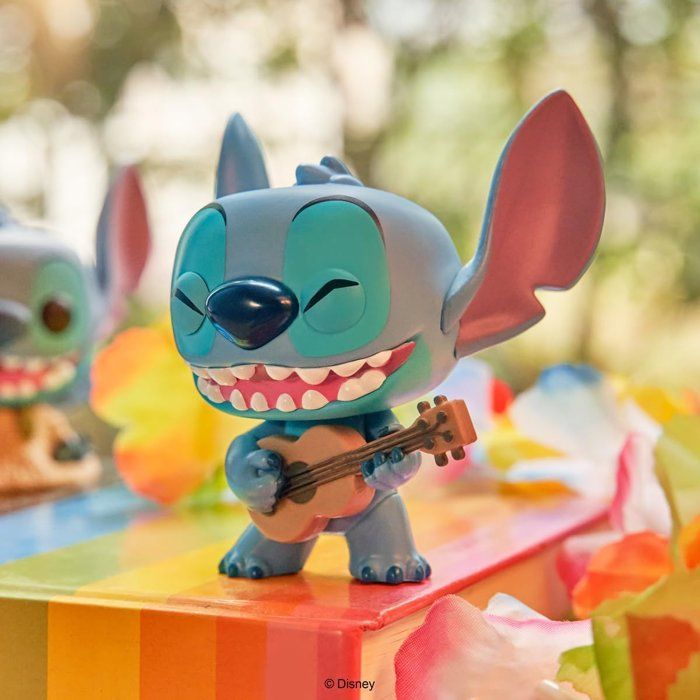 Funko Pop! Disney: Lilo & Stitch - Stitch w / Ukelele