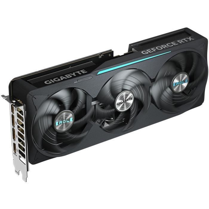 Graphics Card - GIGABYTE - GeForce RTX 5070 Ti EAGLE OC SFF 16G - GDDR7 - 7680x4320 - PCI-E 5.0