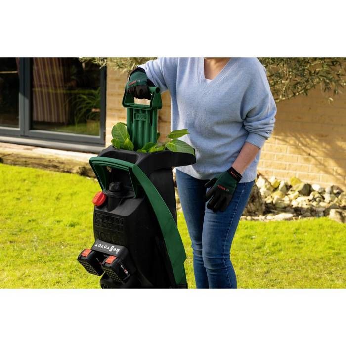 Bosch Home and Garden UniversalShredder Solo Cordless Shredder