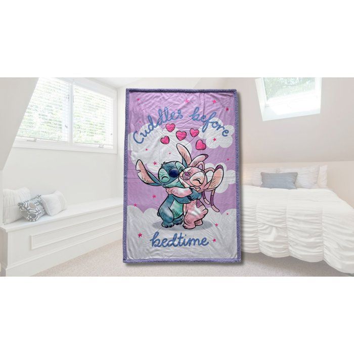 Sherpa Blanket - DISNEY STITCH - Stitch & Angel Cuddle - 100 x 150 cm