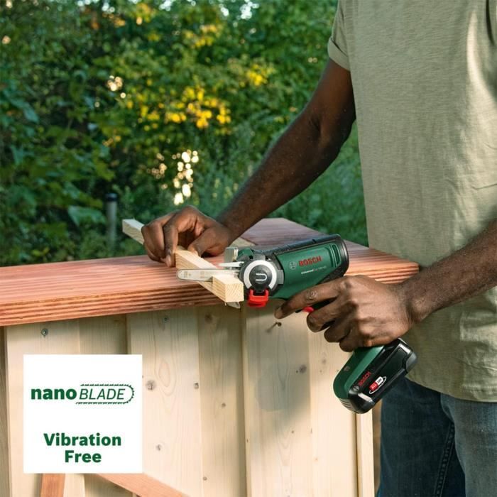 UniversalCut 18V-65 Cordless Nanoblade Saw Tool Only