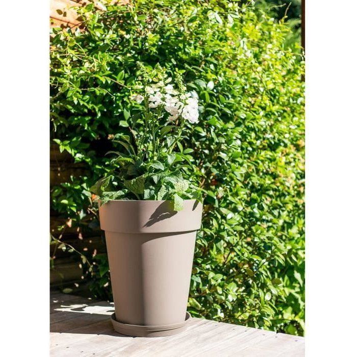 EDA Tuscan Vase halfway - Ø 44 x 53 cm - 50 L - Taupe