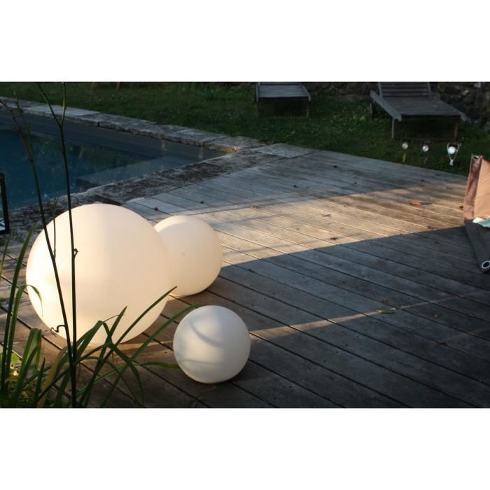 Solar Ball - Luna - Medium - Changing Colors