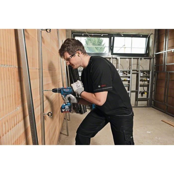 Wireless screwdriver Bosch Professional GSB 18V-28 (2 4.0Ah batteries, Gal 18v40 charger, L-Case box)