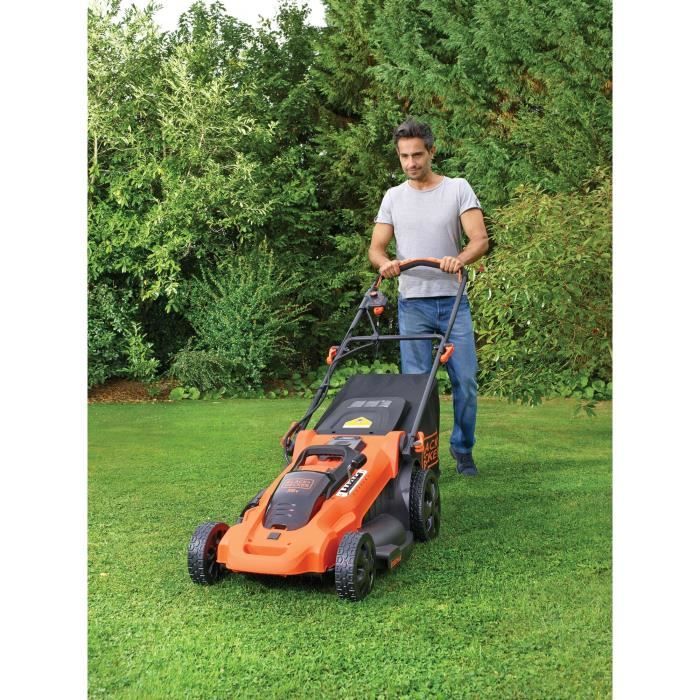 BLACK & DECKER Autosense battery-powered mower 48cm 36V 2x2 Ah
