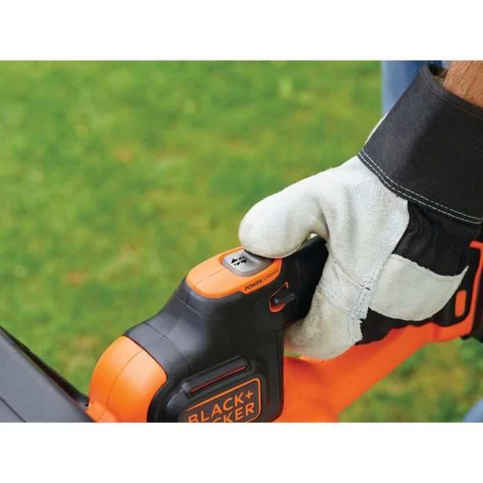 BLACK+DECKER Cordless Hedge Trimmer Lithium 18V Powercommand 2 Ah 50 cm GTC18502PC-QW