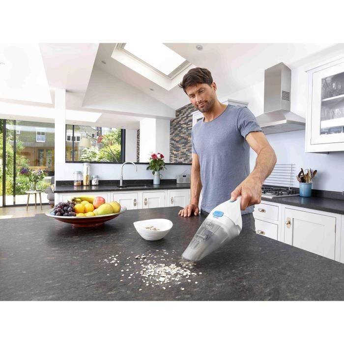 BLACK + DECKER - NVC115JL-QW - Cordless Hand Vacuum - 3.6V