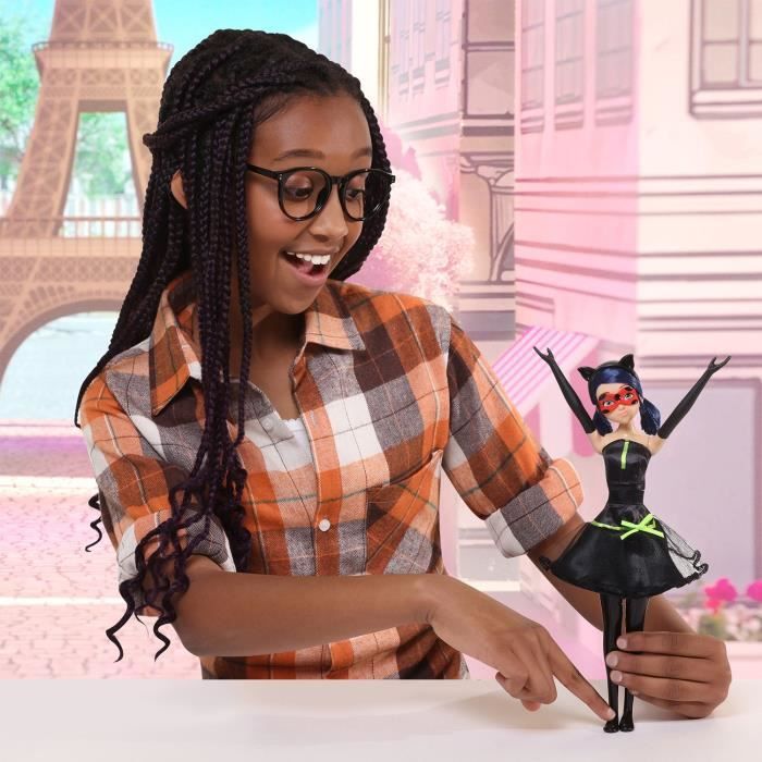 Ladybug Transformation Doll - BANDAI - Miraculous 26 cm - Change of outfit