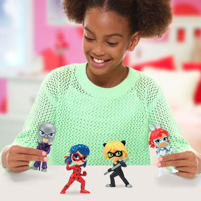Chibi Color Change Surprise Dolls 10 cm - Miraculous Ladybug - BANDAI - Random character
