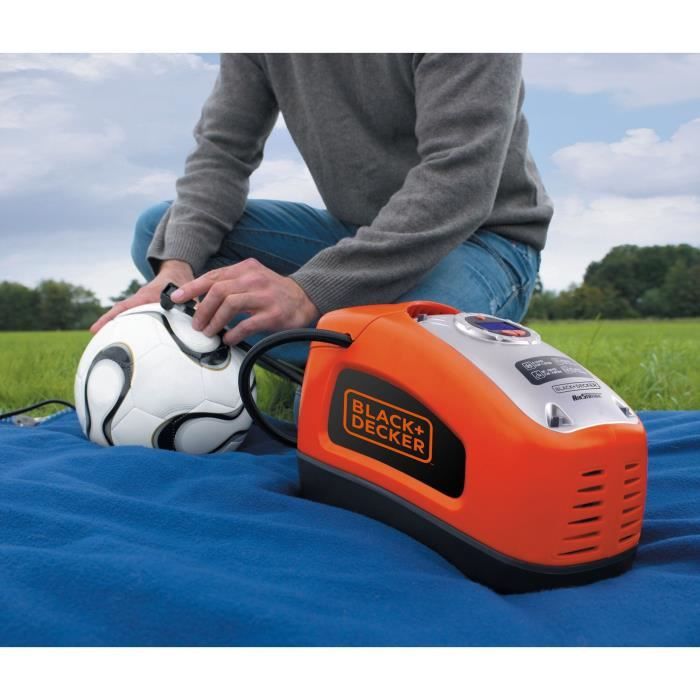 BLACK & DECKER Programmable compressor 12 V / 220V 11 bar