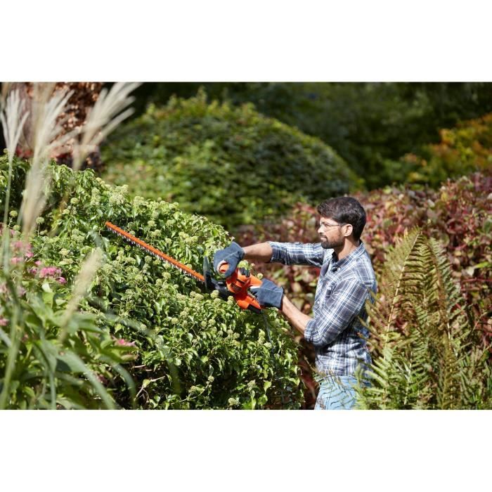 BLACK & DECKER Hedge Trimmers 45cm 420W BEHT201