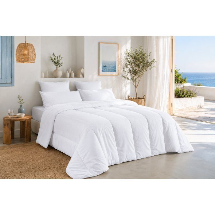 BLANREVE Lightweight Microfiber Duvet - 240 x 260 cm - White