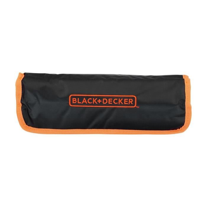 BLACK & DECKER Roll-up bag with 76 car accessories