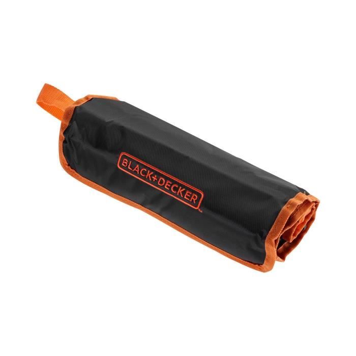 BLACK & DECKER Roll-up bag with 76 car accessories
