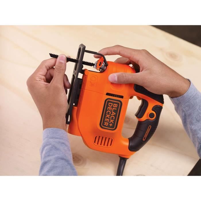 Black+Decker Sweeping Sweeping Shape Fire 520W KS701E-QS Variable speed at the trigger
