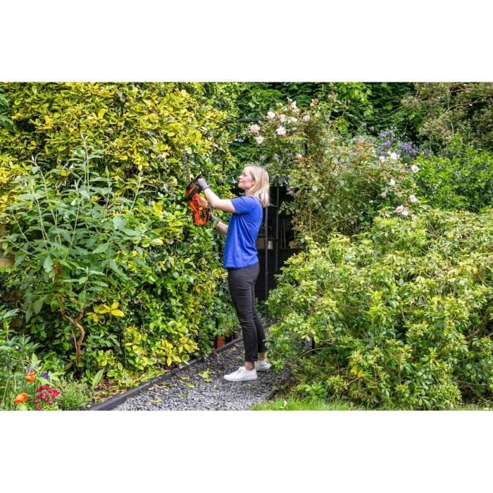 BLACK & DECKER Hedge Trimmers 45 cm