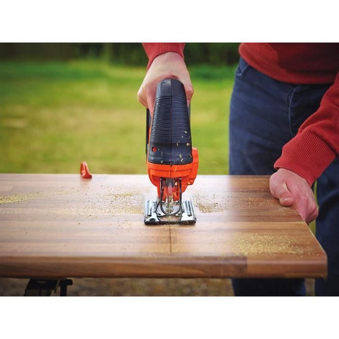 Black+Decker Wireless Sauty Scope 18 V BDCJS18N-XJ with 1 18W wood blade, delivered without battery