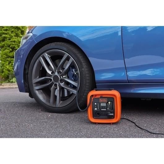 BLACK & DECKER Inflator - Compressor