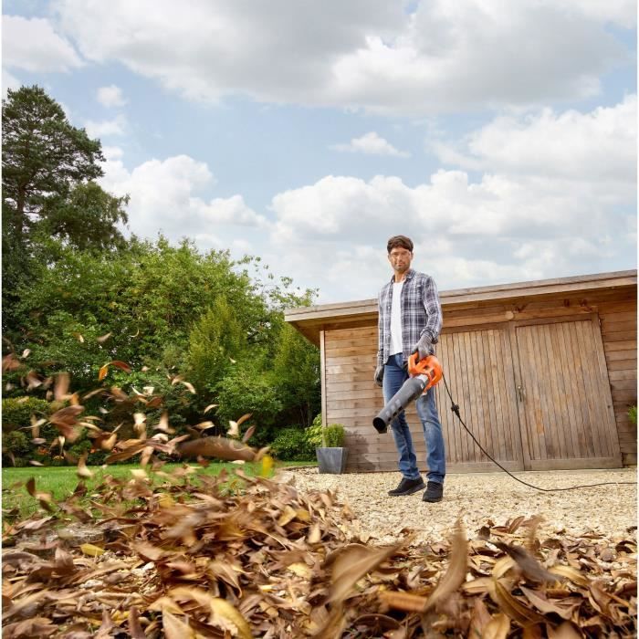 Wired axial blower BEBL185-QS - BLACK + DECKER - 1850 W - blower volume: 12, 75 M3 / min - 2 Adjustable Speeds in Handle