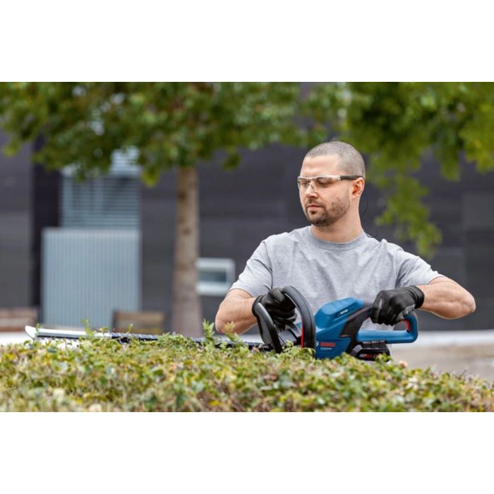 Hedge trimmer - Bosch - GHE 18V-60 - Brushless motor - Cutting capacity 20 mm - Anti-blocking system