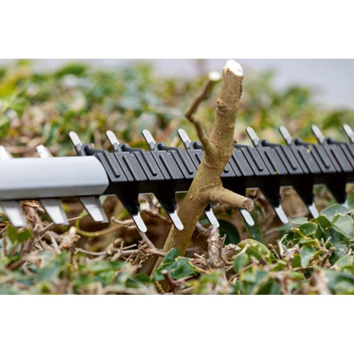 Hedge trimmer - Bosch - GHE 18V-60 - Brushless motor - Cutting capacity 20 mm - Anti-blocking system