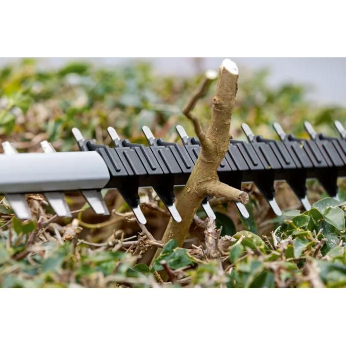 GHE 18V-50 Professional Cordless Hedge Trimmer - 18V - 50 cm - Without battery or charger - BOSCH - 06008C9500