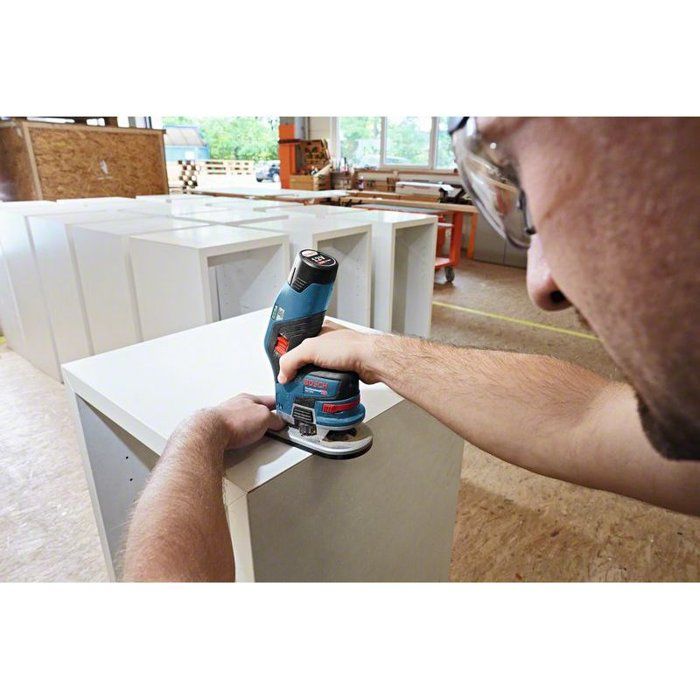 Bosch Professional GKF 12V-8 trimmer with 2 x 3.0 Ah batteries, in Lboxx - 06016B0000