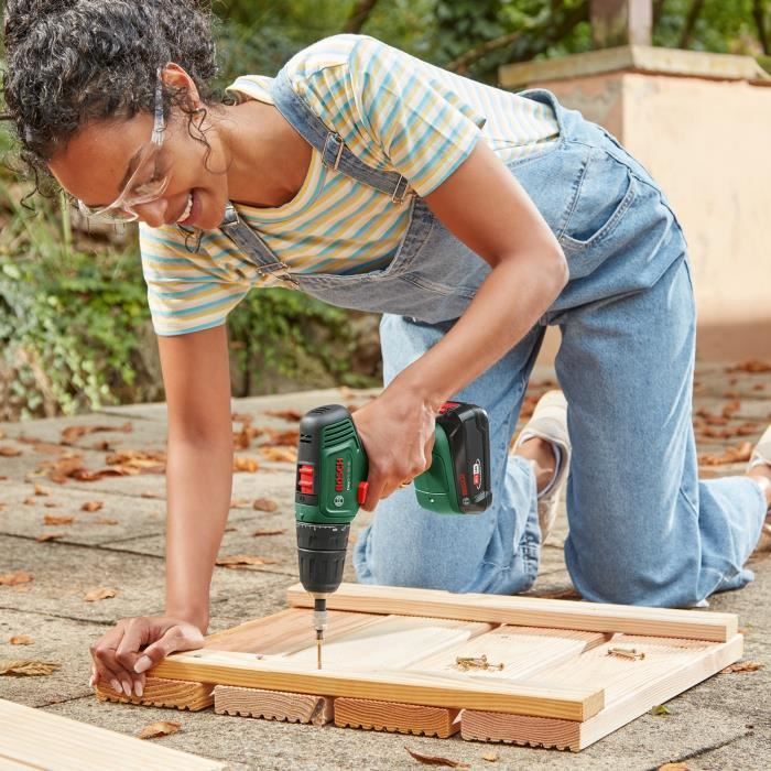 EasyDrill 18V-40 (2x 1.5Ah) + AL18V-20 drill driver in carrying case