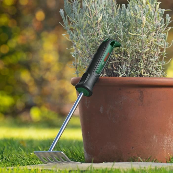 Hand rake