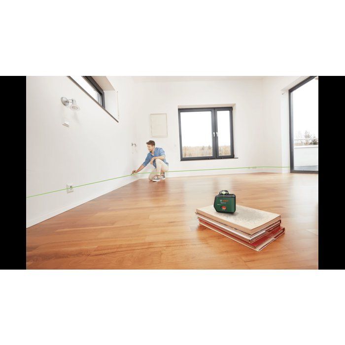 BOSCH Line Lasers - PLL 360-15G - Includes a user manual, protective case, and Li-ion battery