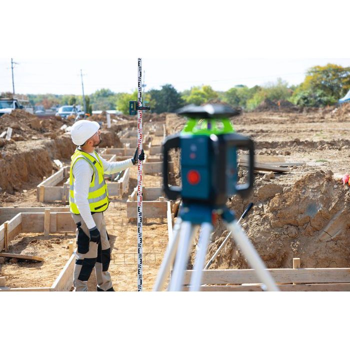 BOSCH PROFESSIONAL Rotary Laser - GRL18V-3-31G - LR 3-2 Receiver Unit + ProCore 18V 4.0Ah Battery