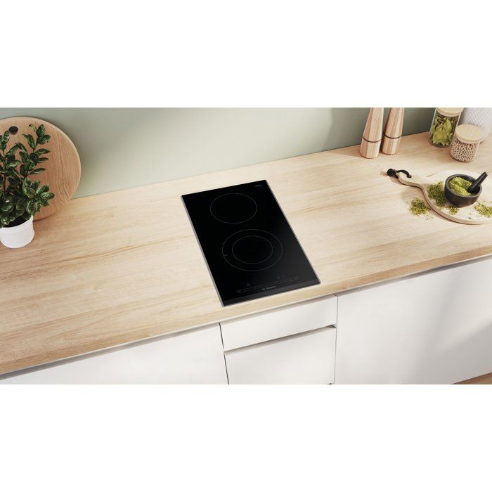 30 cm Electric Cooktop - Bosch Series 6 - 2 burners - H 3.8 x W 30.6 x D 52.7 cm - Black - PKF375FP2E