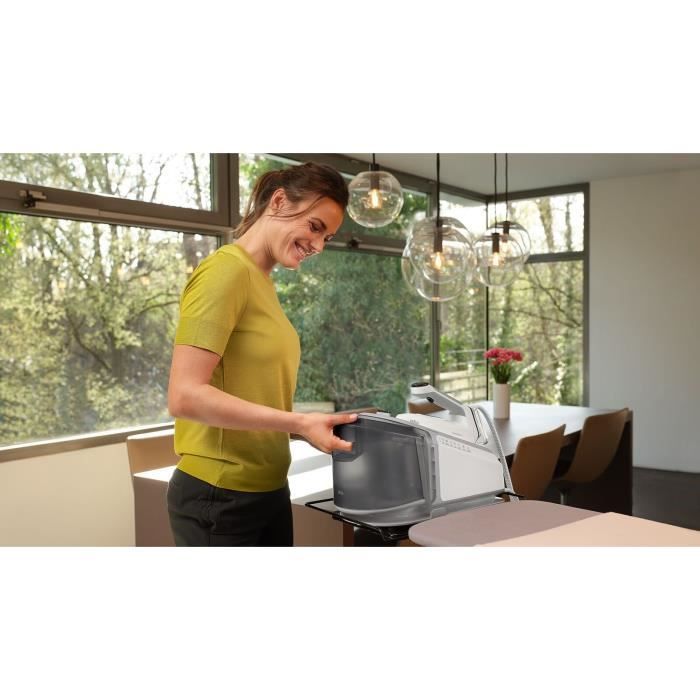 Braun steam generator IS7262 CARESTYLE 7 PRO - Power 2700 W - Constant steam 150 g/min - Automatic thermostat