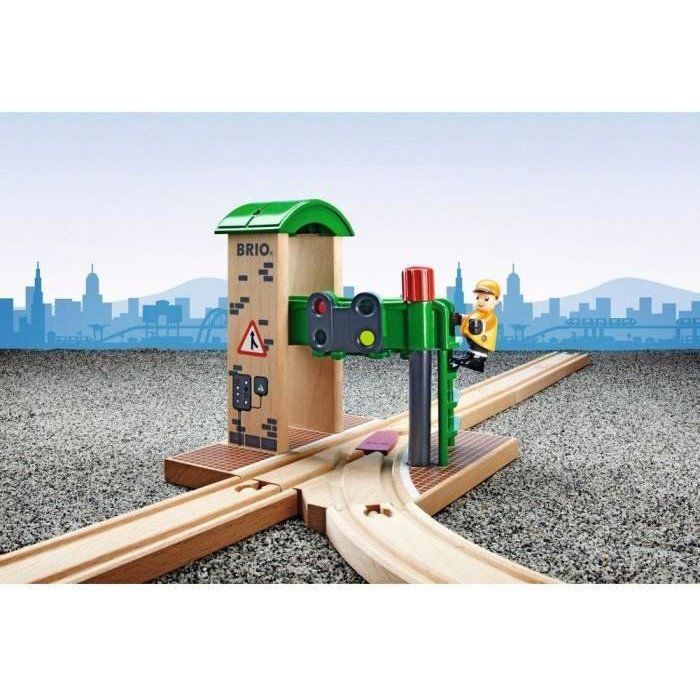 BRIO World - 33674 - Control and Turnstile Station