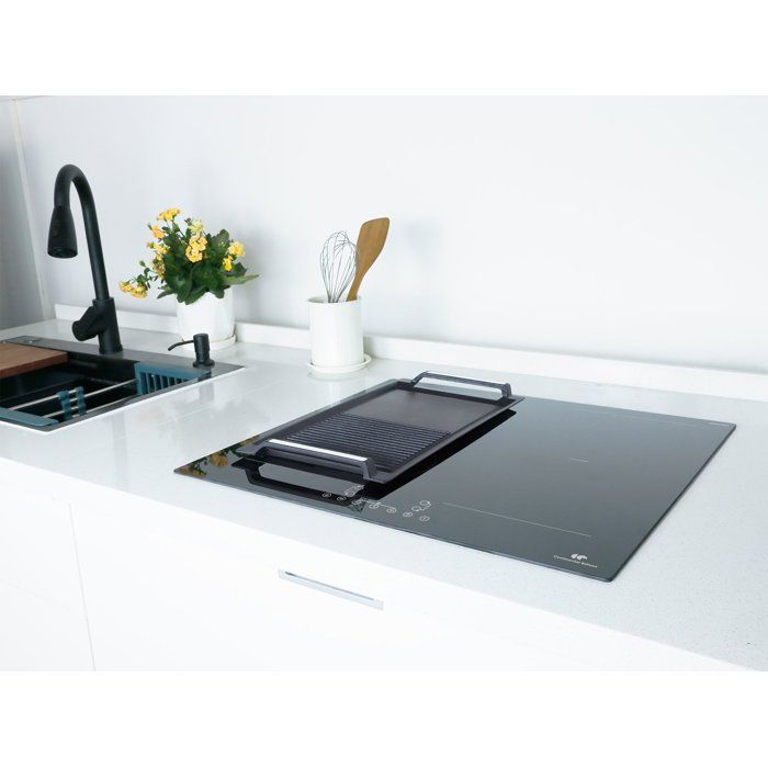 CONTINENTAL EDISON Induction Cooktop - CETI4ZFLEX4 - 4 zones - 2 flex zones (7,360 W) - slider control - 4 boosters - black