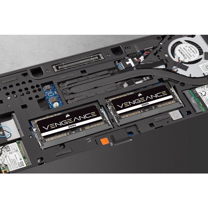 RAM memory - Corsair - revenge DDR5 - 32GB 1x32gb Sodimm - 4800 MHz - 1.1v - Black (CMSX32GX5M1A4800C40)
