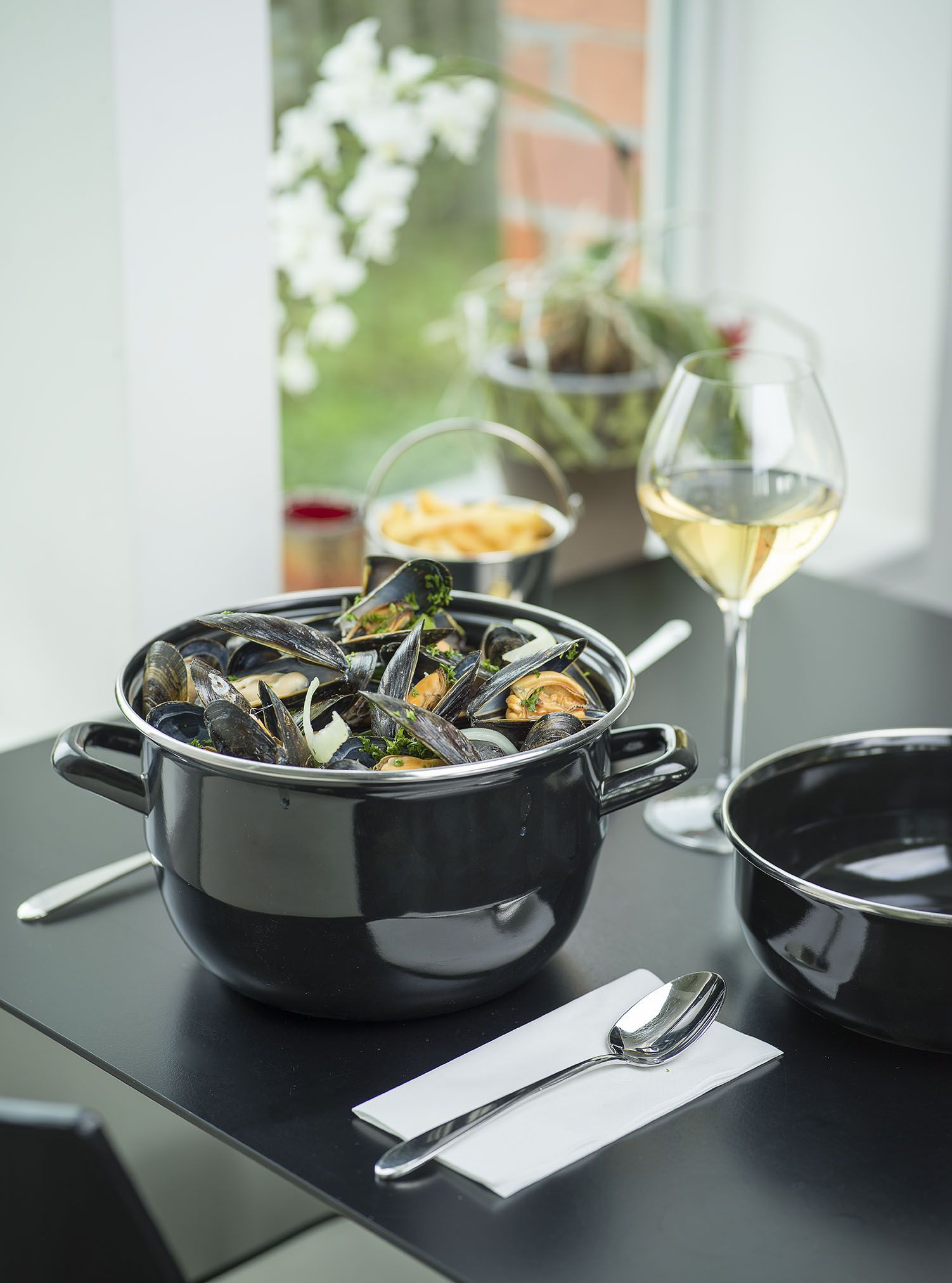 COZY & TRENDY Pot with mold - D18cm Black-1.2Kg-2.8L