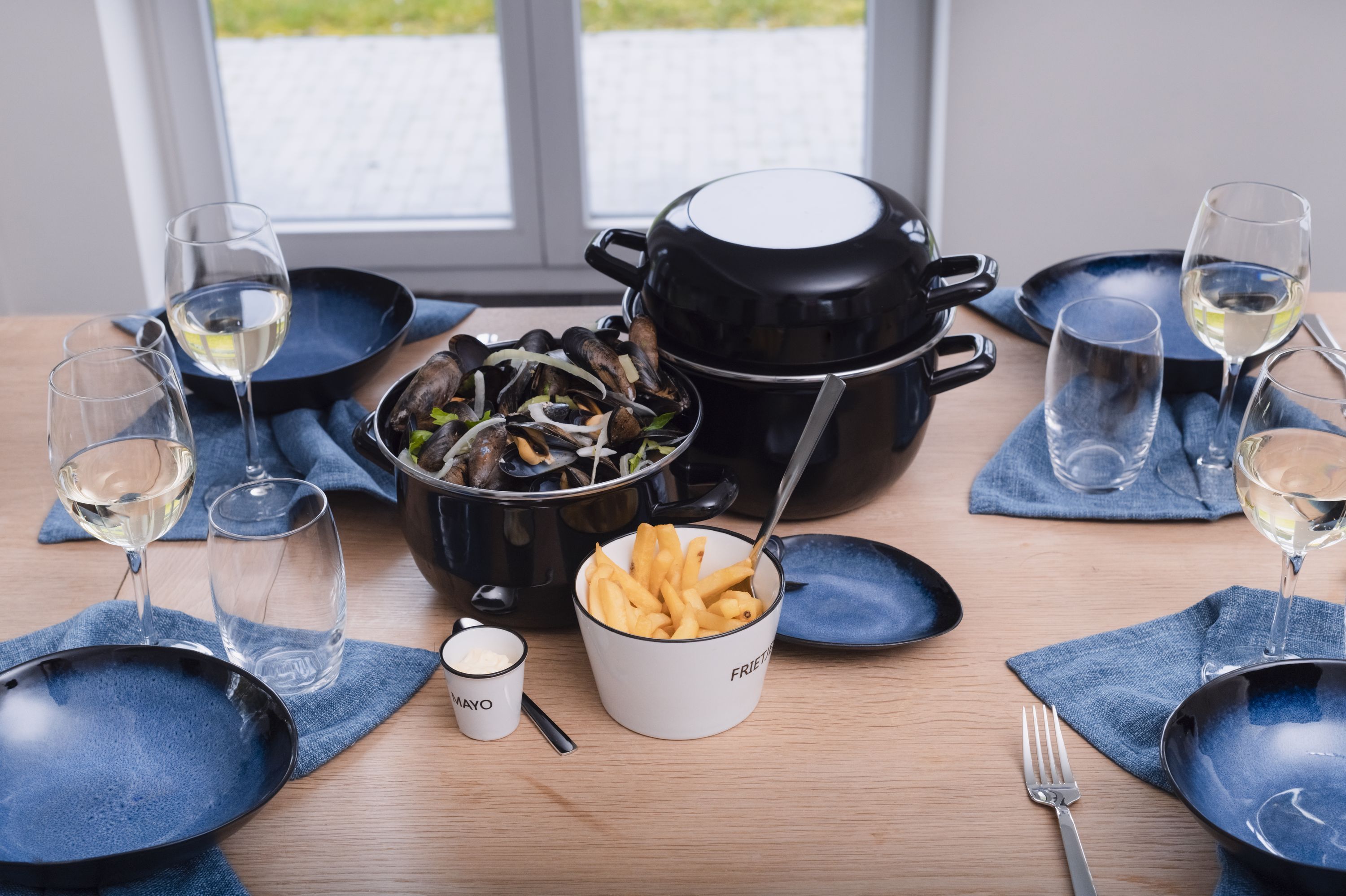 COZY & TRENDY Pot with mold - D18cm Black-1.2Kg-2.8L