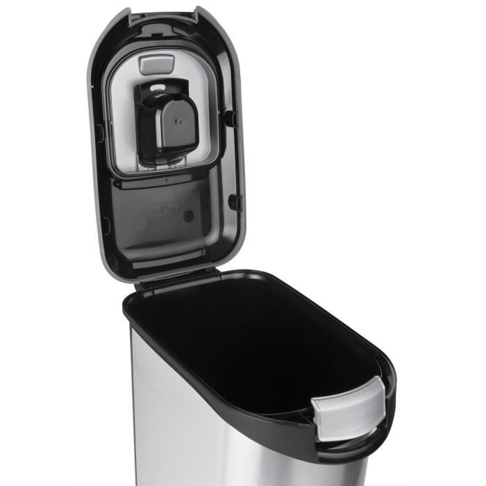 Curver container of animal food 20 kg 54 l silver