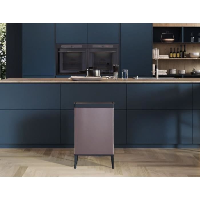 Floor-standing bin - VERTO - CURVER - Touch opening - 54 L - Pearl pink