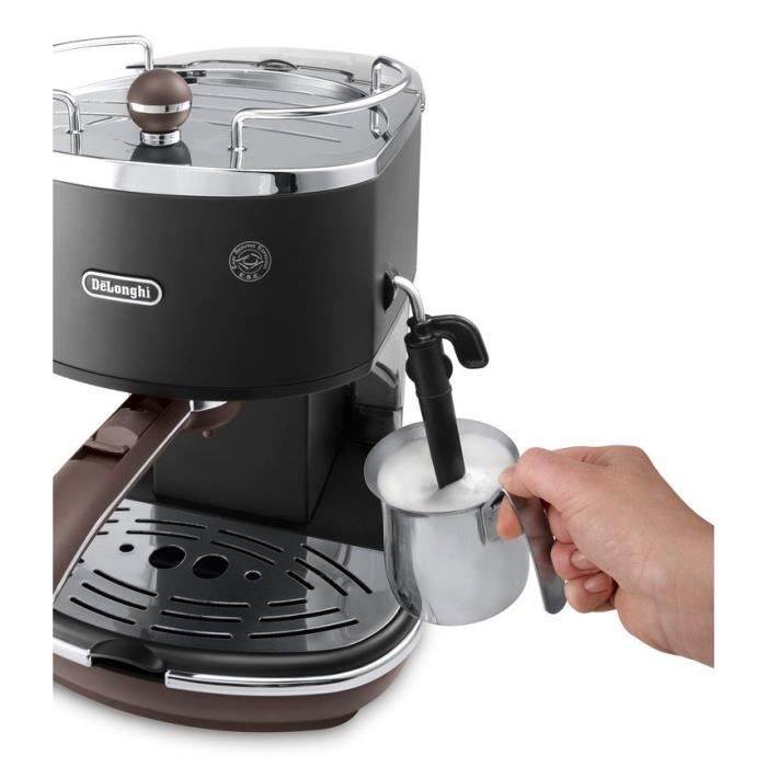 Delonghi - Expresso machine 15 Black bars - Vintage icona - Ecov311bk