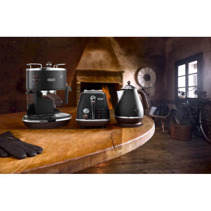 Delonghi - Expresso machine 15 Black bars - Vintage icona - Ecov311bk