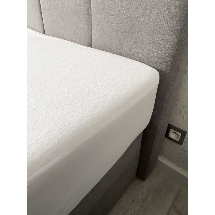 Absorbent mattress protector - 140x190 cm - Cotton - Anti -mite